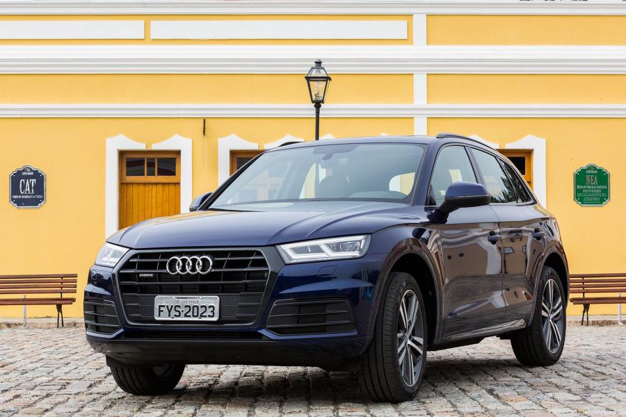  Audi Q5 TFSI Quattro 2017 года  (LA) (фото 13 из 23)